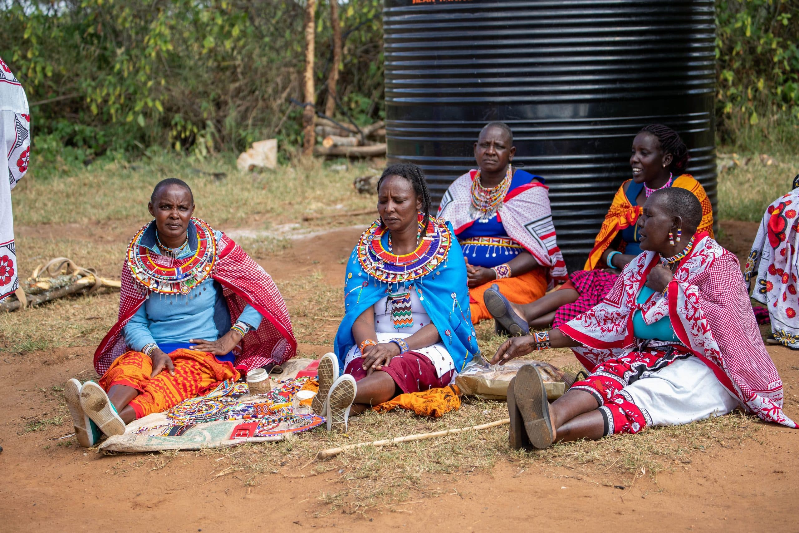 Adolescent mothers returning to school - six pathways that worked